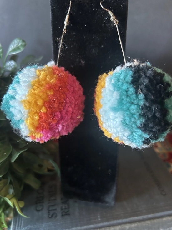 Jewelry - Multicolor Pom Pom Dangle Drop Yarn Earrings Boho Excellent Condition 2”